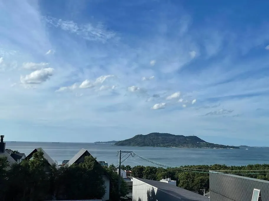 日本の松を贅沢に使った特別感のある別荘 Lemon Villa 福岡